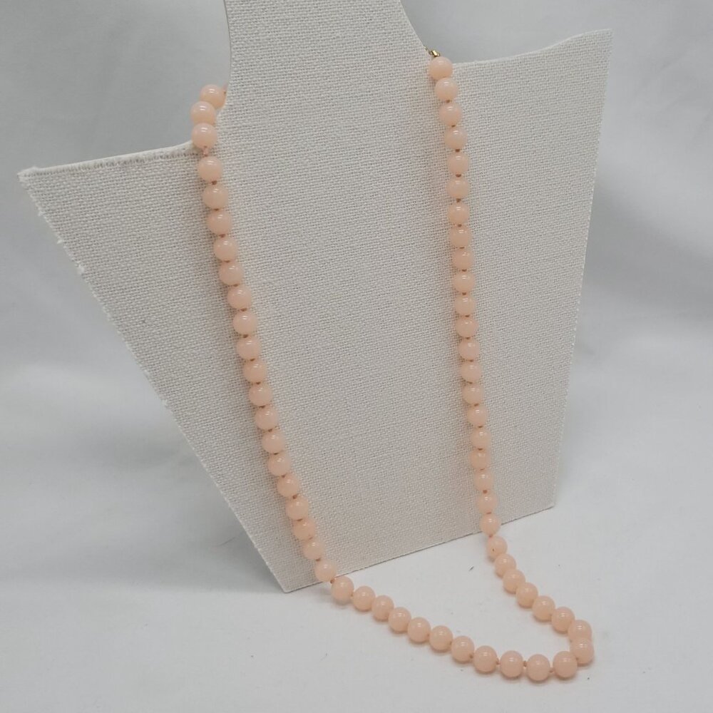 Vtg Crown Trifari Faux Pearl Necklace 24" Light Peach Pink Acrylic Beads Gold-To